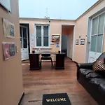 Hostal El Puerto